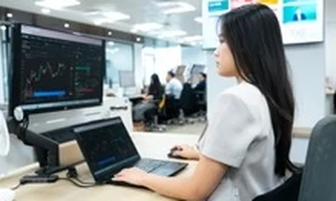 Chứng khoán hồi phục nhẹ, VN-Index tăng gần 9 điểm