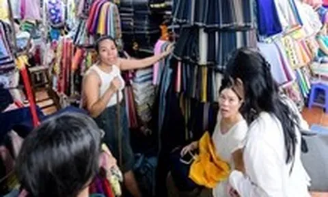 'Cấm' hộ kinh doanh nhỏ xuất hóa đơn: Nhiều bất cập, gây khó cho hộ kinh doanh