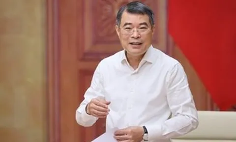 Thủ tướng Lê Minh Hưng chỉ đạo Bộ Nội vụ về cải cách chính sách tiền lương