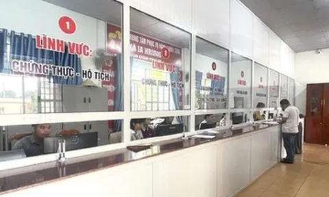 Xã có hơn 600 hồ sơ trễ hạn trả, Phó Chủ tịch hai lần gửi phiếu xin lỗi dân