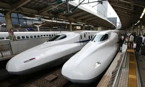 ĐƯỜNG SẮT TỐC ĐỘ CAO: PHÉP THỬ NĂNG LỰC QUỐC GIA: Tàu Shinkansen - biểu tượng toàn cầu