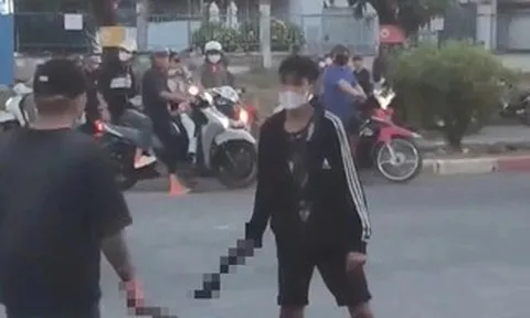 Điều tra nhóm thanh niên cầm hung khí rượt đuổi nhau gần KCN Sóng Thần