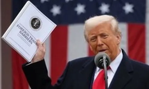 Mỹ sắp tiến hành hoàn trả 166 tỉ USD tiền thuế quan