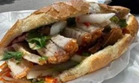 Hơn 200.000 người vào group Facebook chỉ để nói về bánh mì Việt Nam