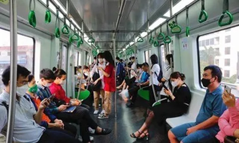 Miễn phí xe buýt và đường sắt đô thị trong 7 ngày nghỉ lễ