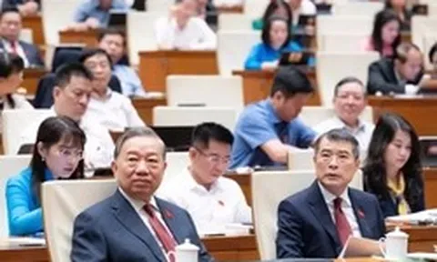 Quốc hội họp phiên bế mạc, quyết định nhiều nội dung quan trọng, cấp bách