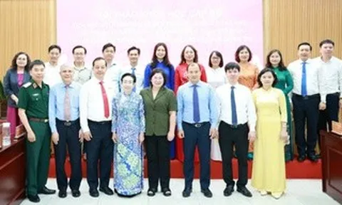 Xây dựng Đảng vững mạnh trong kỷ nguyên số (*): Tạo "lá chắn" tư tưởng trong cán bộ, đảng viên