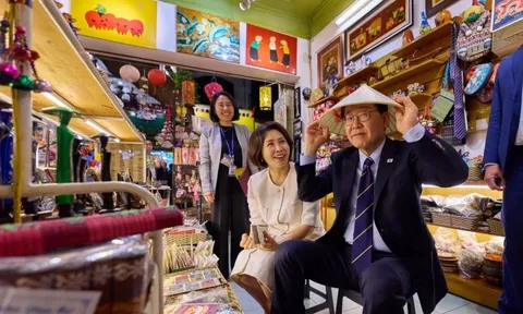 Tổng thống Hàn Quốc: 'Ở Việt Nam, vào đại quán nào ăn cũng thấy ngon'