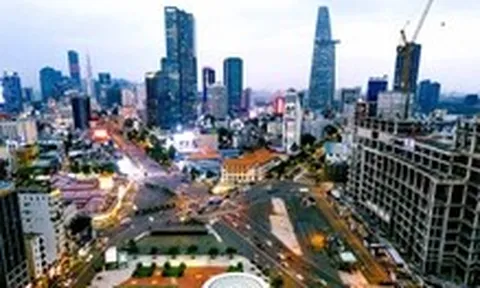 Hàng chục nhà đầu tư chờ cơ chế vận hành trung tâm tài chính TP.HCM, Đà Nẵng