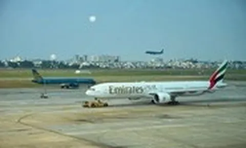 Hãng bay giảm chuyến vì chi phí tăng, ACV tìm cách ổn định nguồn thu