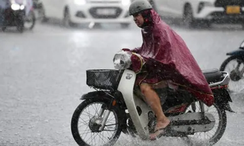 Miền Bắc lại mưa giông sầm sập, cục bộ mưa lớn sát kỳ nghỉ lễ 30/4