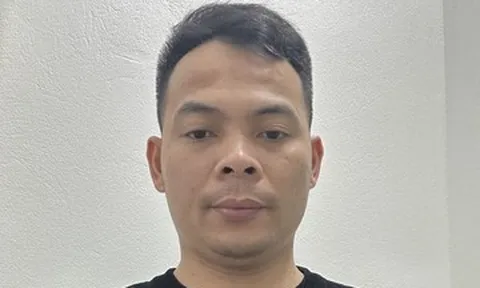 Đối tượng 6 lần tới một cửa hàng để cầm cố 112 chỉ vàng giả