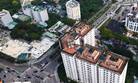 299 căn hộ ở 'đất vàng' bỏ hoang hàng chục năm, Bí thư Hà Nội yêu cầu 'hồi sinh'