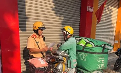 Danh sách xe máy leo vỉa hè ở TPHCM bị phạt nguội