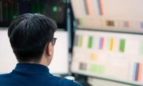 Chứng khoán 28-4: Nhà đầu tư nên làm gì khi cổ phiếu bất ngờ giảm sàn như PC1, DGC?