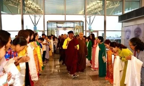 Đức Gyalwang Drukpa rời Việt Nam, kết thúc Pháp hội cầu nguyện hòa bình