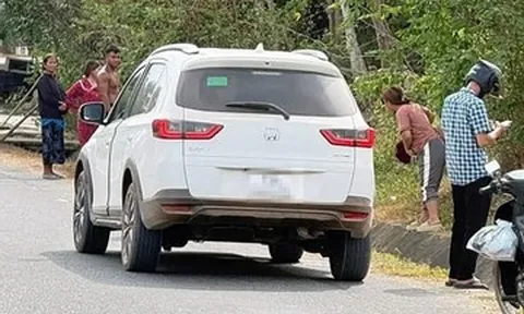 Nam thanh niên tử vong trên ghế lái trong ô tô đỗ ven đường