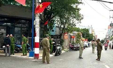 Thanh niên 22 tuổi tử vong sau khi rơi từ lầu cao ở TPHCM