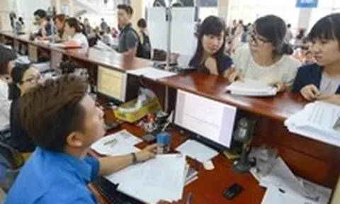 Tạm hoãn xuất cảnh nếu nợ thuế 1 triệu đồng: Mức quá thấp!