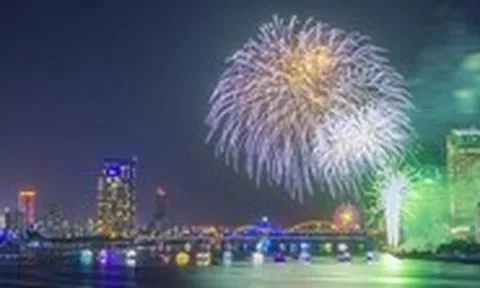 Sân khấu Lễ hội pháo hoa Đà Nẵng sẽ có hệ thống vòm nâng hạ khổng lồ