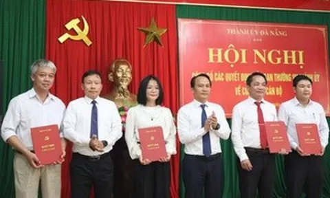 Một xã ở Đà Nẵng thay bí thư và Chủ tịch UBND cùng lúc