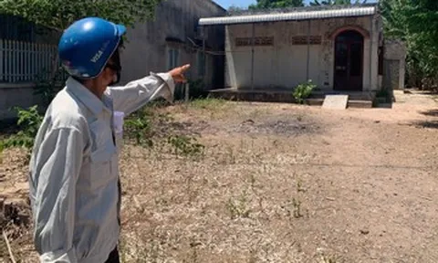 Nhân chứng kể khoảnh khắc cứu bé 2 tuổi bị mẹ ruột và cha dượng bạo hành dã man