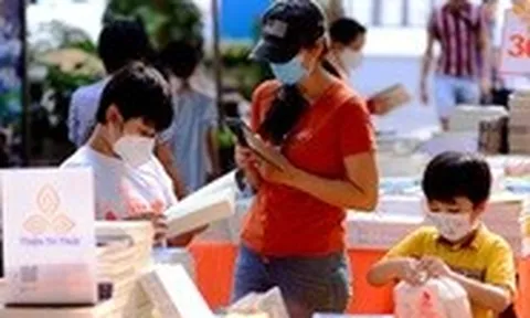 Chia sẻ sách miễn phí trên mạng, coi chừng mang họa