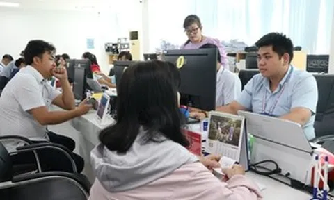 UBND TPHCM yêu cầu rà soát năng lực cán bộ, công chức cấp xã trước 15-5