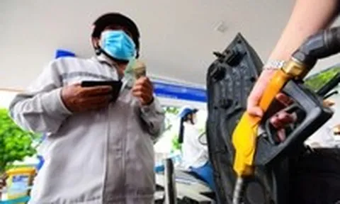 Bộ Công Thương điều chỉnh giá xăng dầu từ 15h chiều 7-5