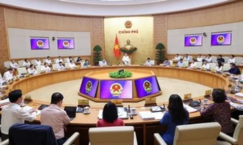Chính phủ chỉ đạo khẩn trương hoàn thành sắp xếp tổ dân phố, thôn, bản