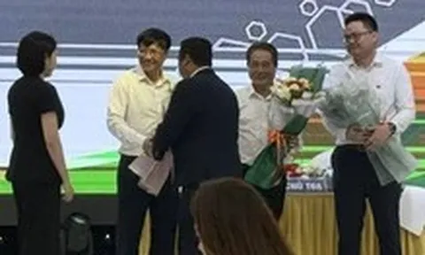 Đại hội bất thường Hóa chất Đức Giang 'nóng ran' vụ ban lãnh đạo mới