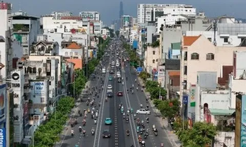 Cận cảnh đường Cộng Hòa 'lột xác', sẵn sàng tổ chức giao thông đảo chiều