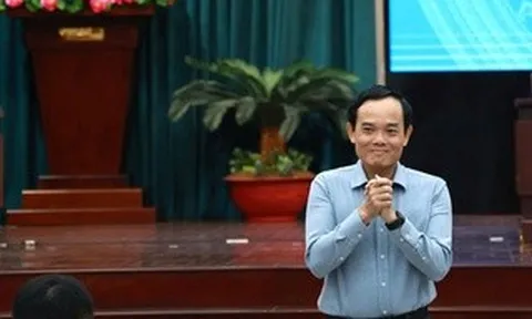 Cử tri TPHCM kiến nghị mạnh tay với thực phẩm bẩn, tháo gỡ quy hoạch treo