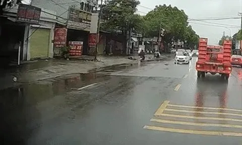 Vụ bố vợ đòi ô tô, con rể nằm lên kính chắn gió ở Hà Nội: Hai cha con bị khởi tố