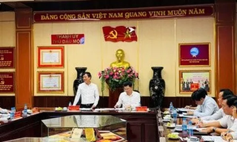 Chủ tịch HĐND TPHCM yêu cầu xử lý dứt điểm dự án treo gần 20 năm ở Thủ Dầu Một