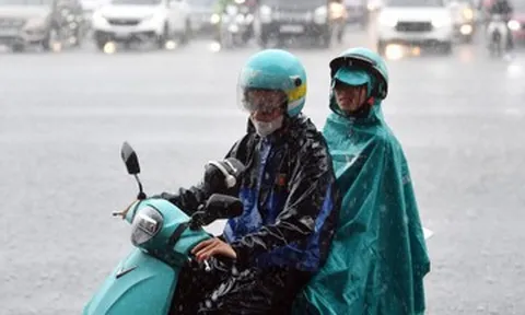 Dự báo thời tiết 17/5/2026: Miền Bắc và Nam Bộ mưa rầm rầm, Hà Nội giảm 5 độ