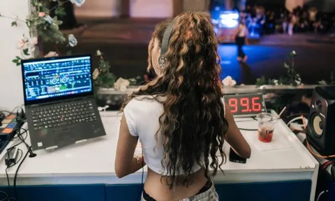 Quán cà phê đánh nhạc DJ ồn ào ở TP.HCM xin lỗi