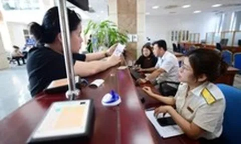 Đề xuất nợ thuế từ 1 triệu đồng cấm xuất cảnh: Quá khó khăn cho quyền đi lại, kinh doanh
