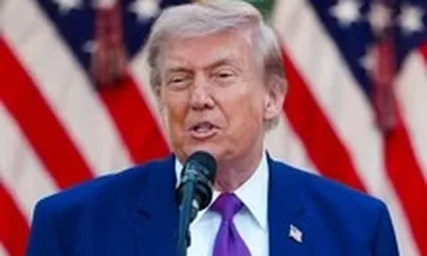 Chỉ 3 tháng, ông Trump thực hiện hơn 3.700 giao dịch cổ phiếu, trị giá 750 triệu USD