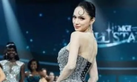 Hương Giang diện đầm nặng 19kg lên sân khấu MGI All Stars 2026, thần thái như final walk