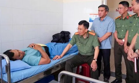 Phó công an phường ở Đà Lạt bị thương khi truy bắt nhóm trộm chó