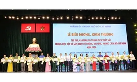 Học Bác vì dân, làm đẹp thêm thành phố mang tên Người