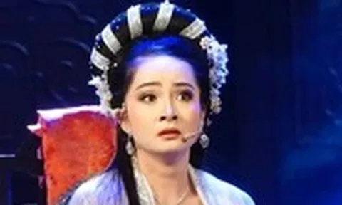 Cải lương đất Bắc gặp gỡ khán giả phương Nam
