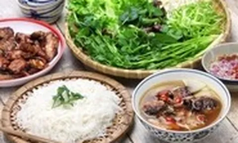 Bún chả, cơm tấm sườn vào top những món thịt heo ngon nhất châu Á