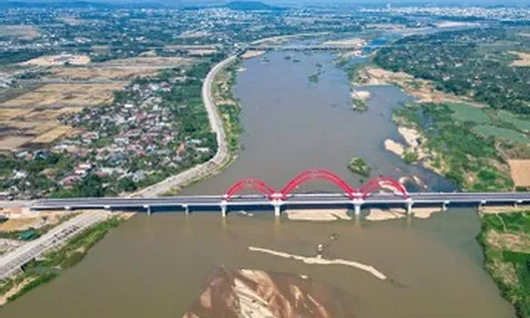 3 nam sinh tử vong trên sông