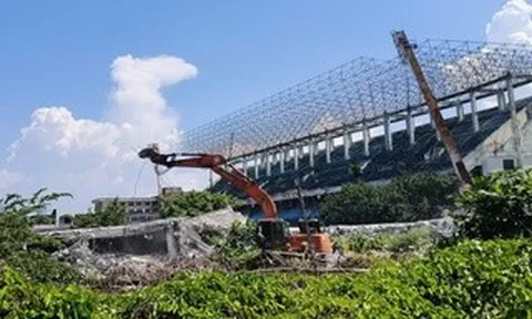 Đà Nẵng bắt đầu tháo dỡ sân vận động Chi Lăng