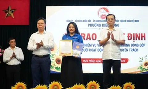 Khép lại hành trình gắn bó, người hoạt động không chuyên trách nói lời tự hào