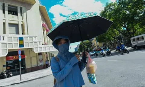 Nắng nóng ở miền Bắc có thể kéo dài hơn dự báo, bao giờ có mưa giông?
