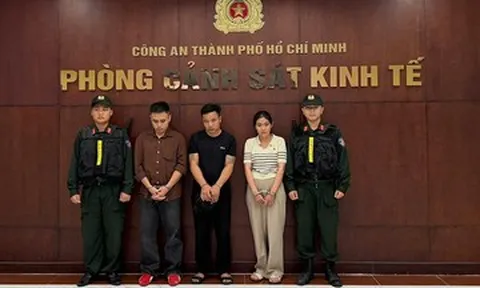 Vụ đột kích quán bar nổi tiếng ở TPHCM: Khởi tố ông chủ sinh năm 1991 và 2 nhân viên