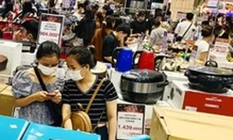 'Bẫy' hàng giả bủa vây người dùng Việt: Không để doanh nghiệp đơn độc